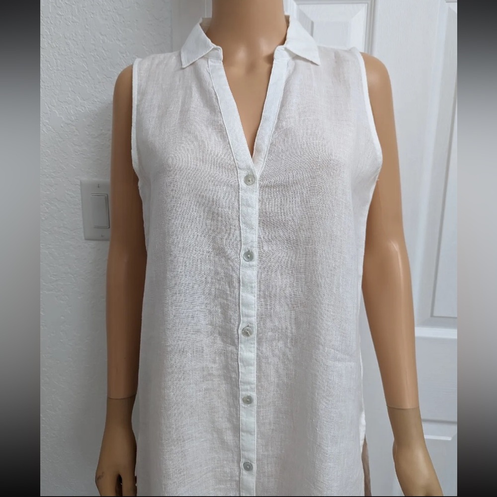 NWT! Tahari Linen Top 🦋🩷🌸